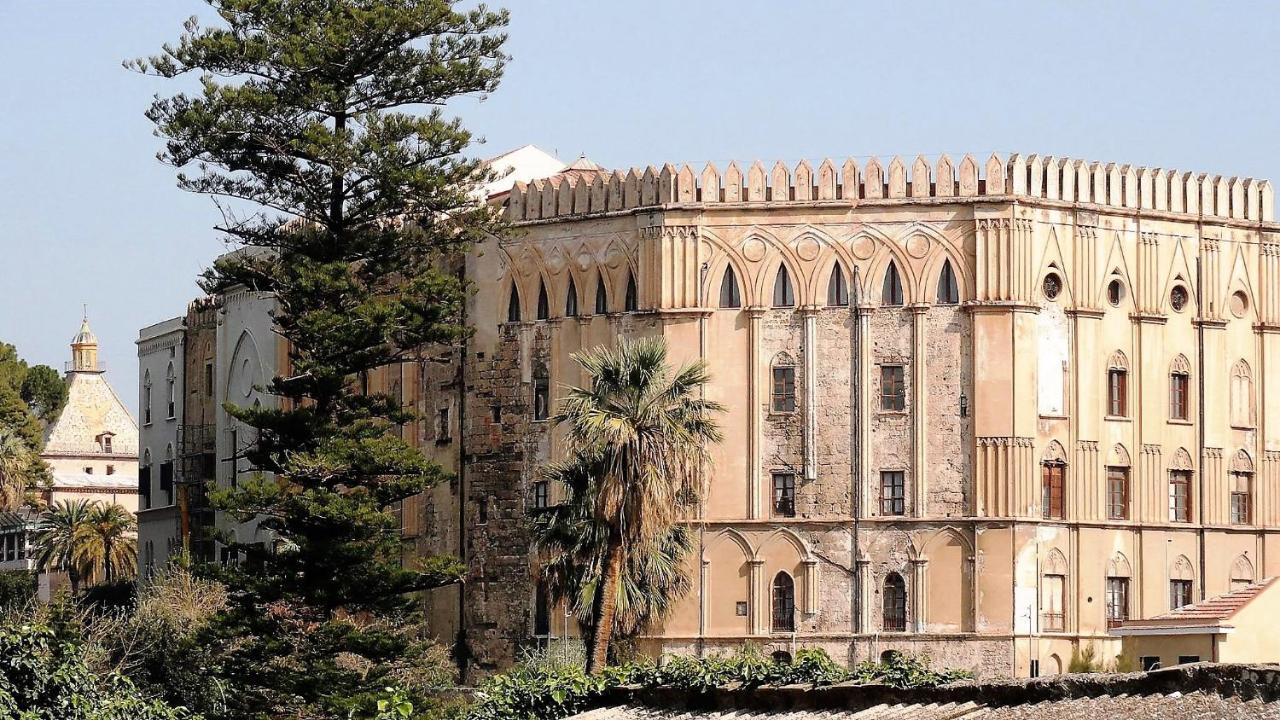 Porta Vicari With View In Downtown Daire Palermo Dış mekan fotoğraf